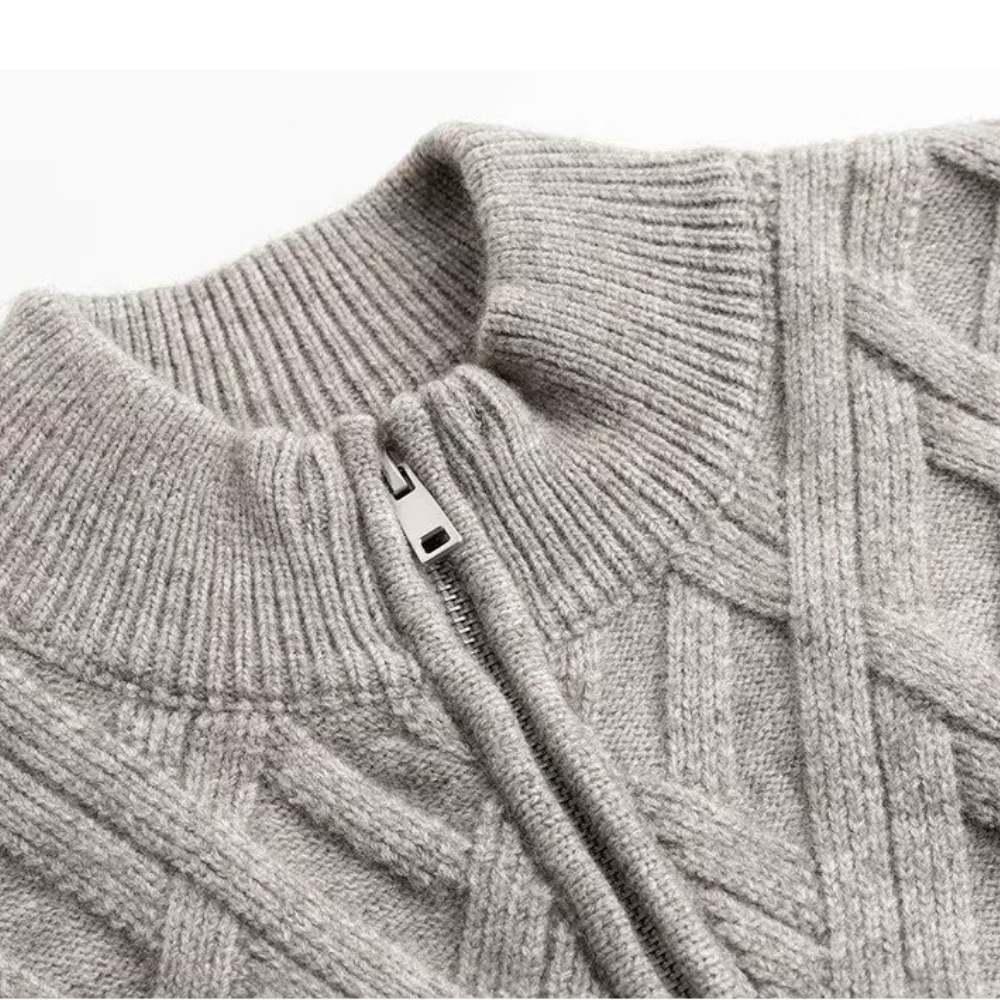 SWETER Z DZIANINY ALARIC FINN