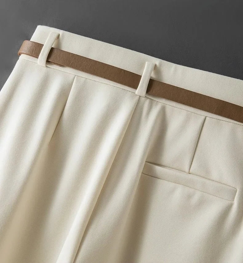 PROSTE SPODNIE CAROLINA MONTALE