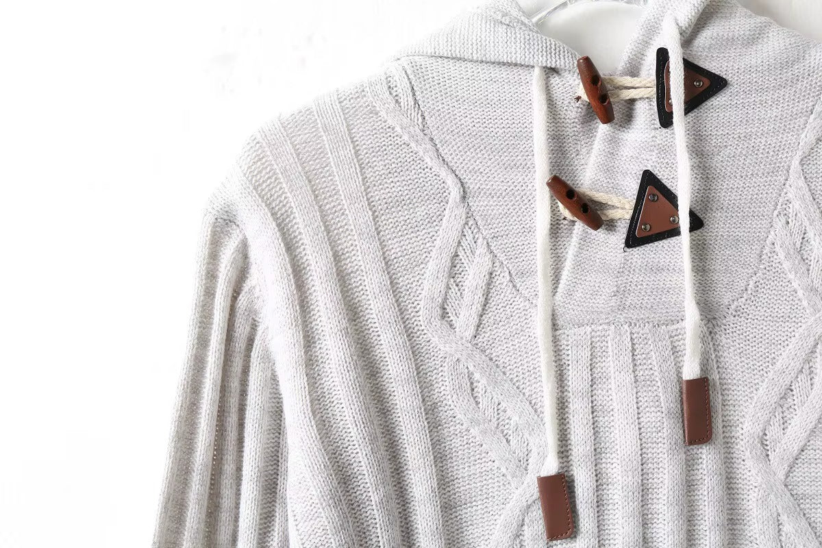 ODDYCHAJĄCY SWETER Z KAPTUREM MARCO TIZIANO