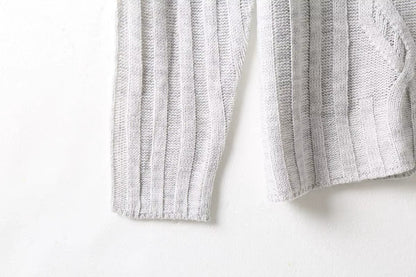 ODDYCHAJĄCY SWETER Z KAPTUREM MARCO TIZIANO